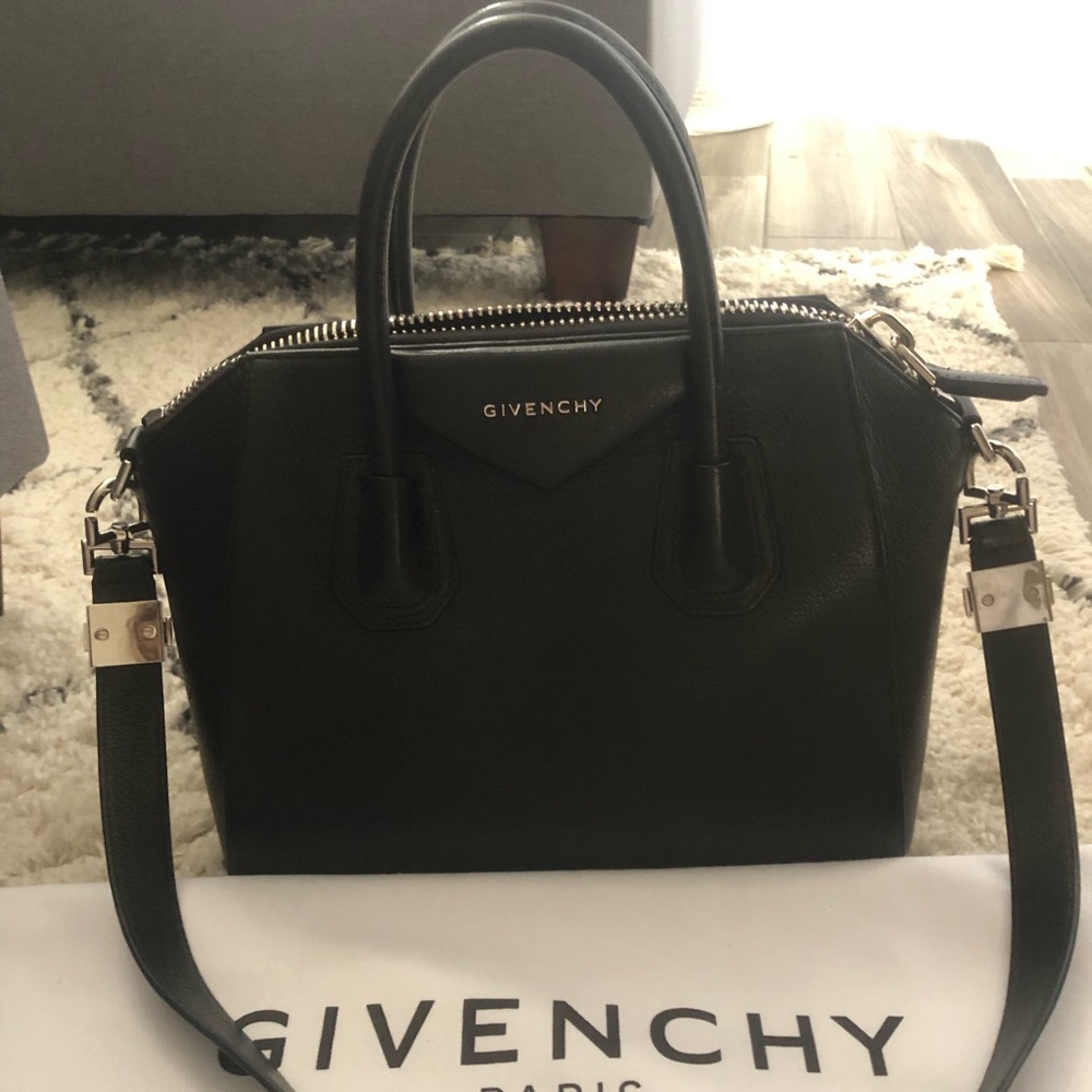 givenchy small antigona bag